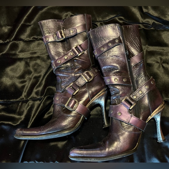 New Rock vintage Malitia size 37 in purple & silver. Leather, zipper inside. - Picture 1 of 8